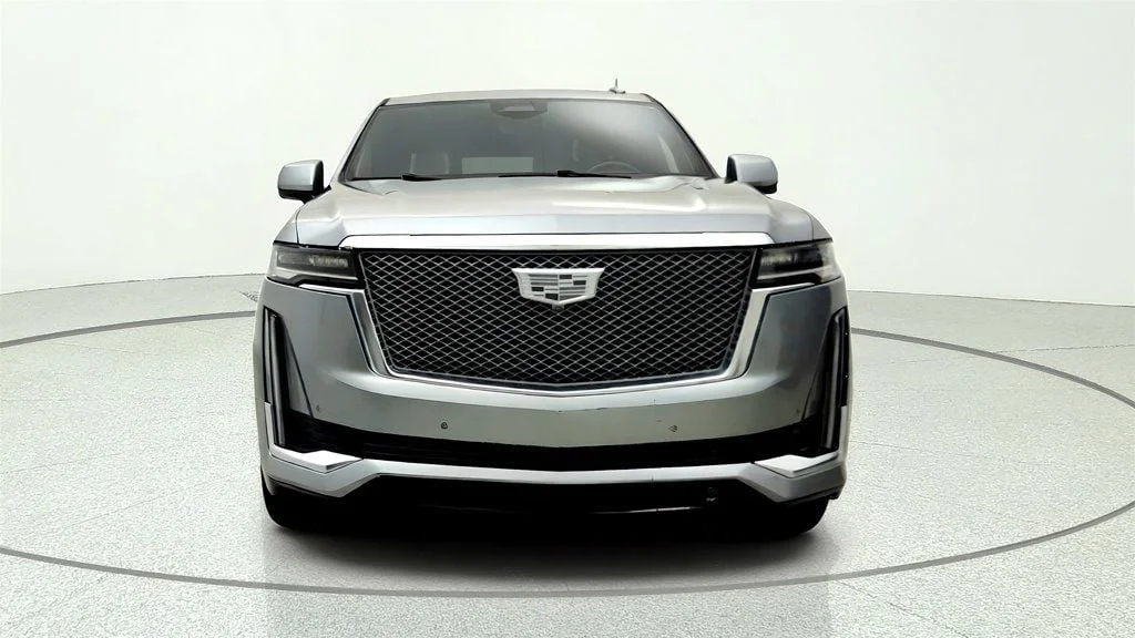 Used 2023 Argent Silver Metallic Cadillac 4WD 4dr Premium Luxury Platinum w/ Radiant Pkg & Super Cruise image 2