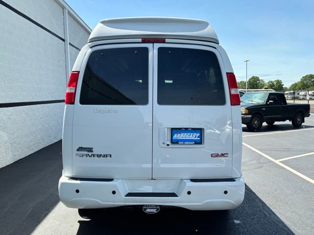 Used 2020 Summit White GMC Explorer Limited SE image 9