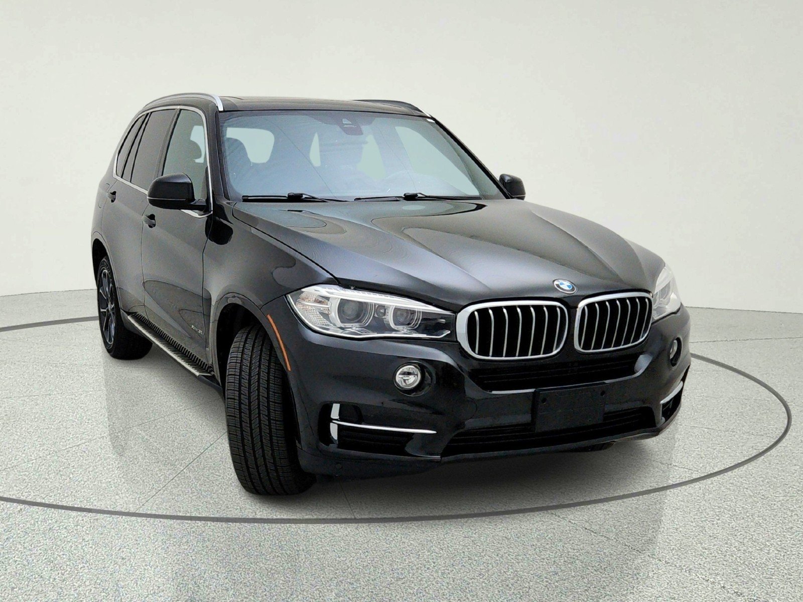Used 2018 BLACK SAPPHIRE BMW xDrive35i image 7