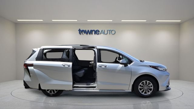Used 2023 Silver Toyota XLE image 6