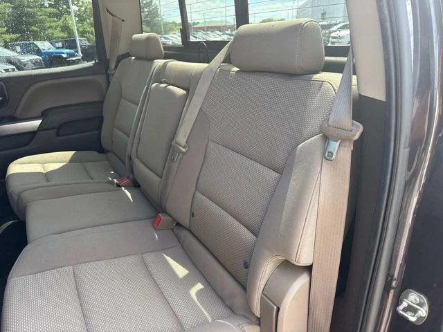 Used 2015 Tungsten Metallic Chevrolet LT image 15