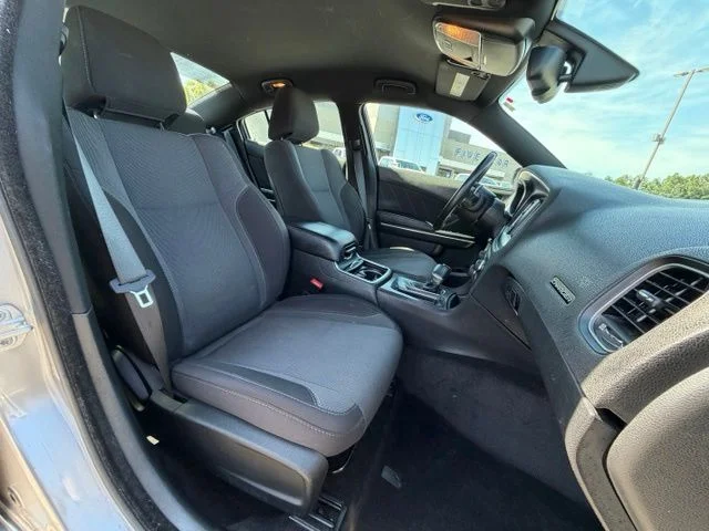 Used 2015 Silver Dodge R/T image 21
