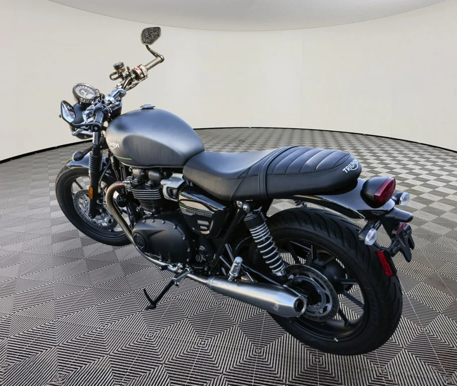 Used 2023 SILVER ICE Triumph  image 3