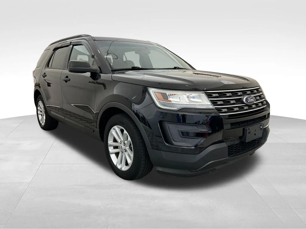 Used 2017 Black Ford Base image 8