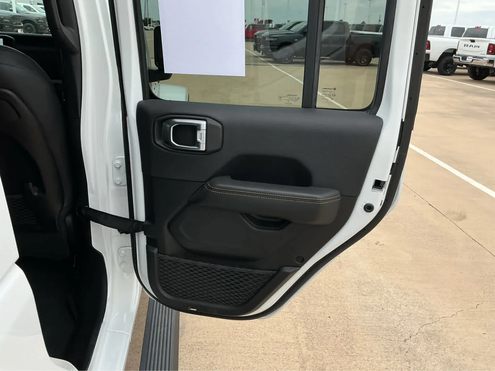 Used 2024 Bright White Clearcoat Jeep Sahara image 20