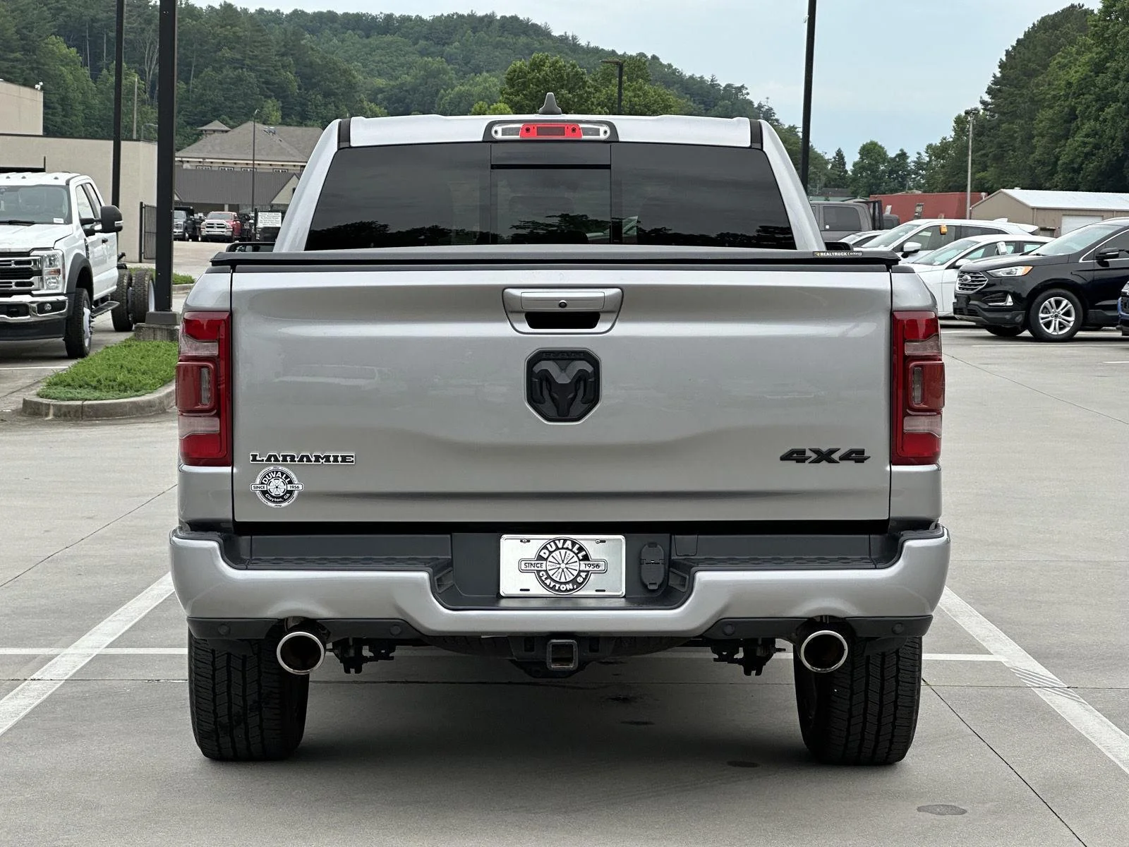 Used 2020 Billet Silver Metallic Clearcoat Ram Laramie image 6