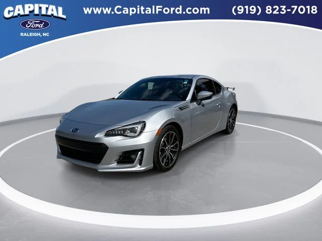 Used 2020 Silver Subaru Limited image 4