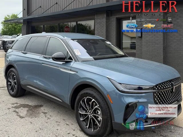 2025 Lincoln Nautilus Premiere AWD's photo
