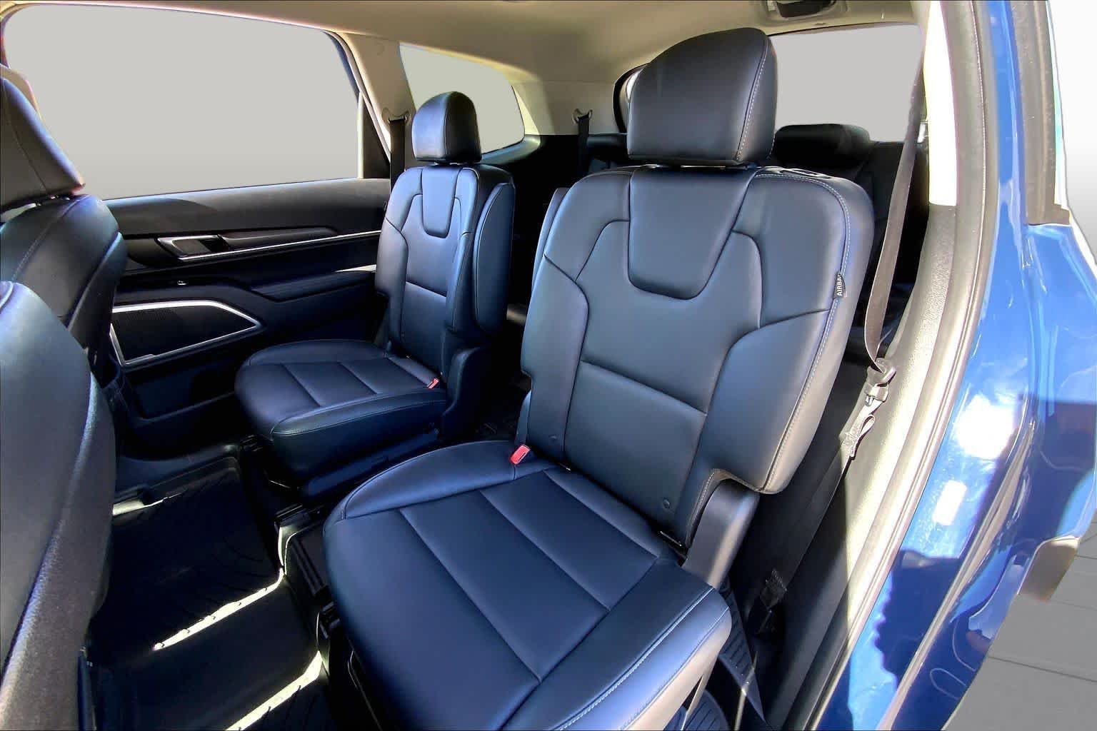 Used 2024 Midnight Lake Blue Kia S image 19