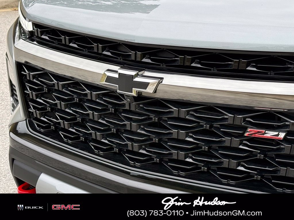 Used 2024 Gray Chevrolet Z71 image 7