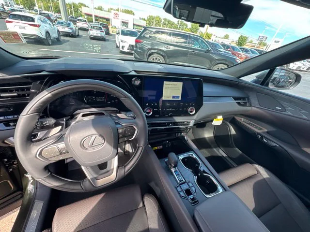 New 2026 Nori Green Pearl Lexus LUXURY image 36
