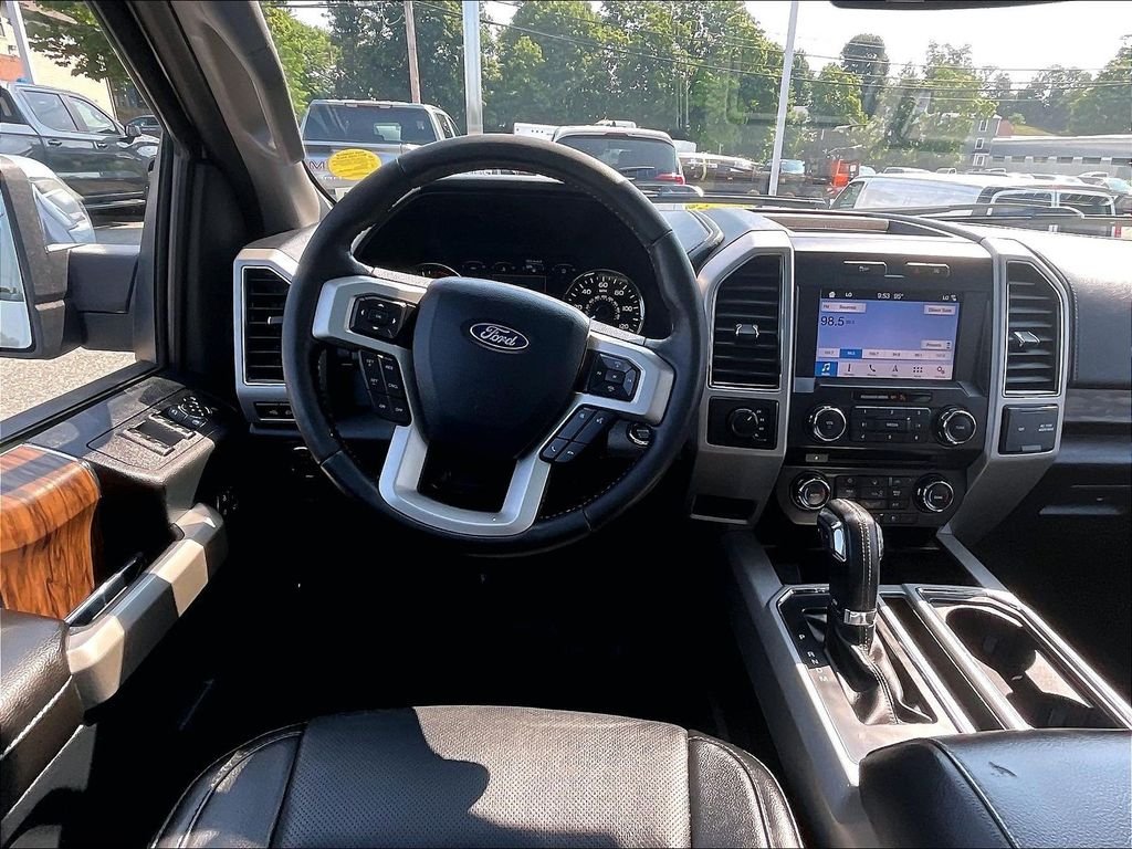 Used 2018 White Ford Lariat image 17