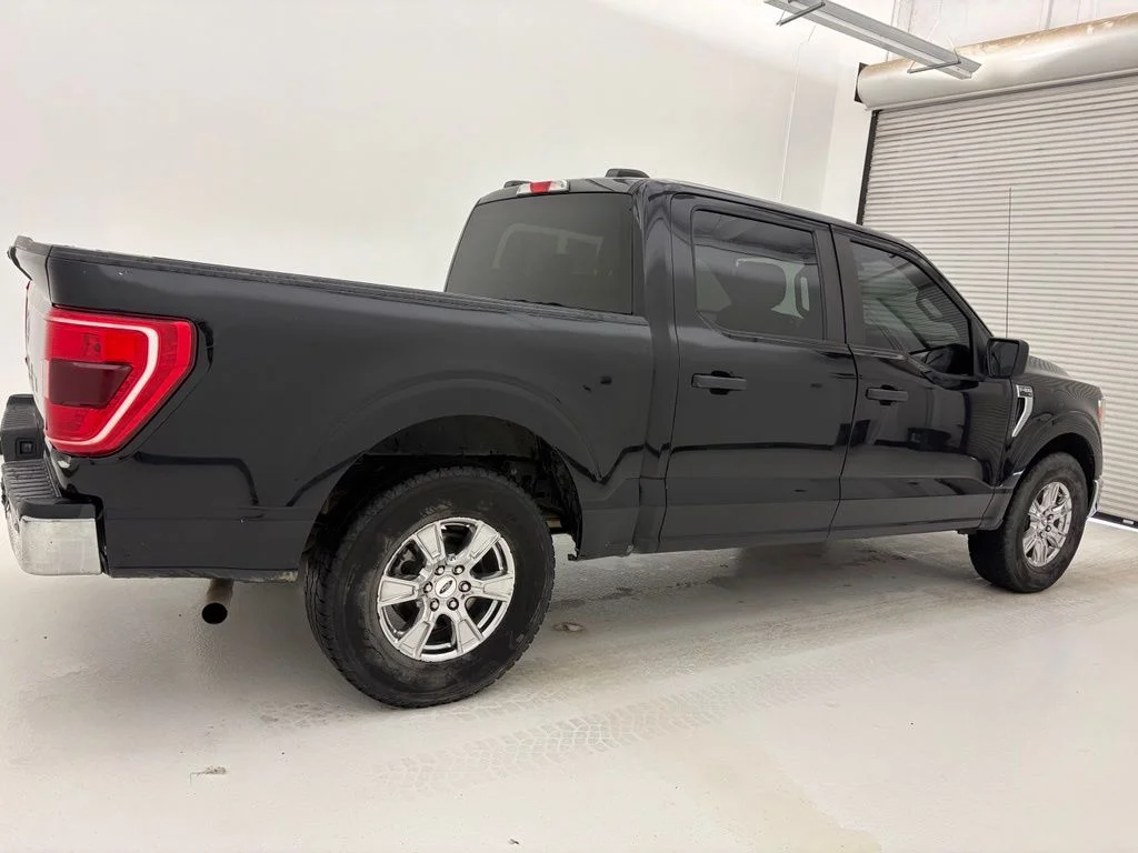 Used 2021 Black Ford XLT image 20