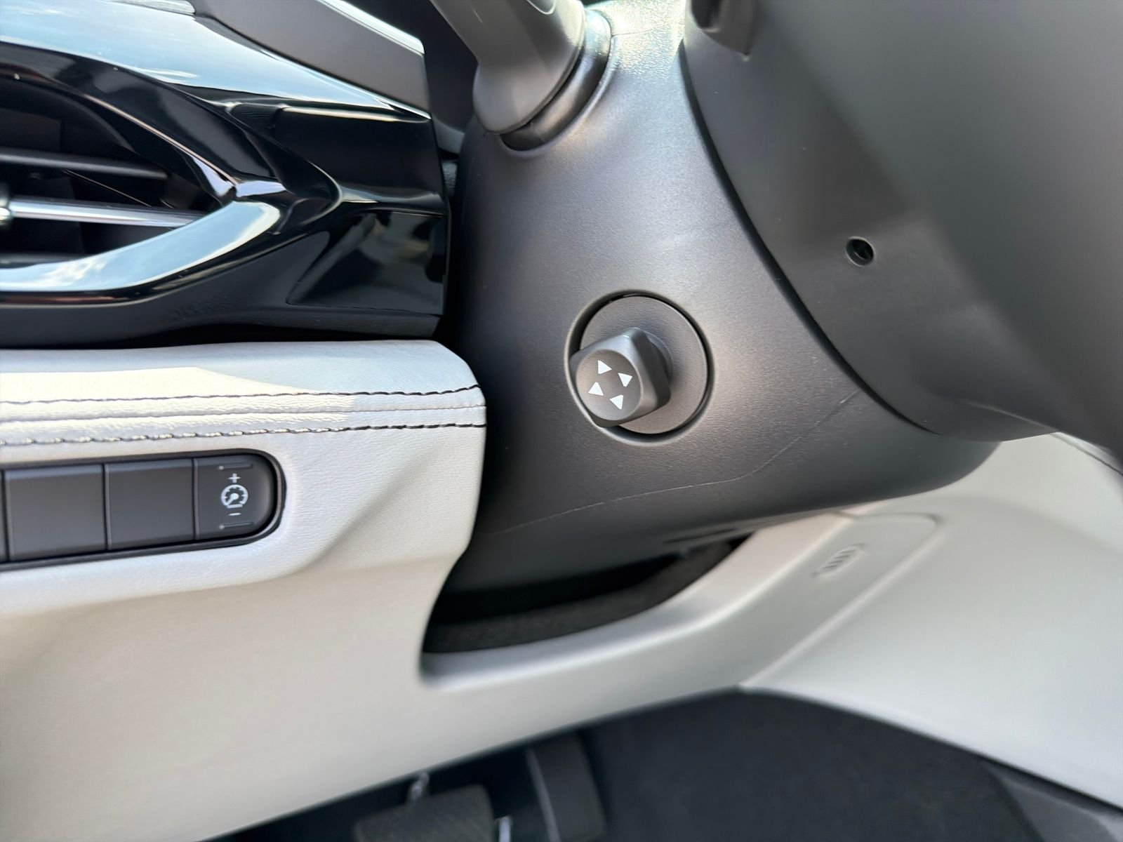New 2026 Canyon River Blue Metallic Acura Advance Package image 17