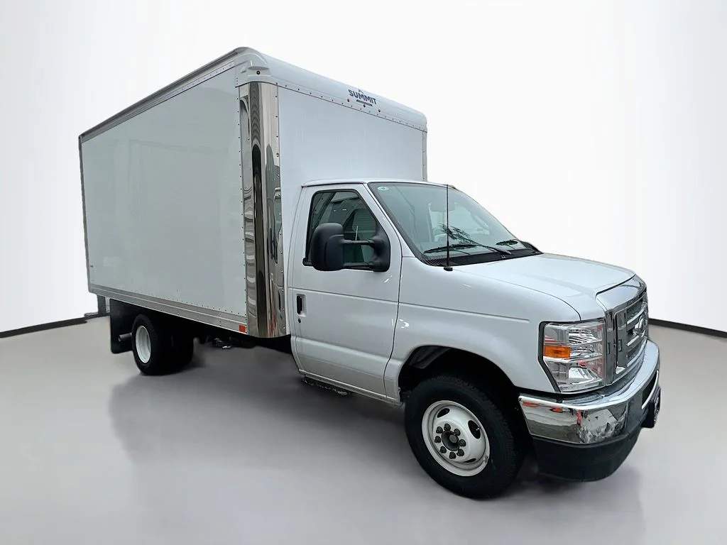 2025 Ford E-Series DRW E-350 Super Duty 158 in WB's photo