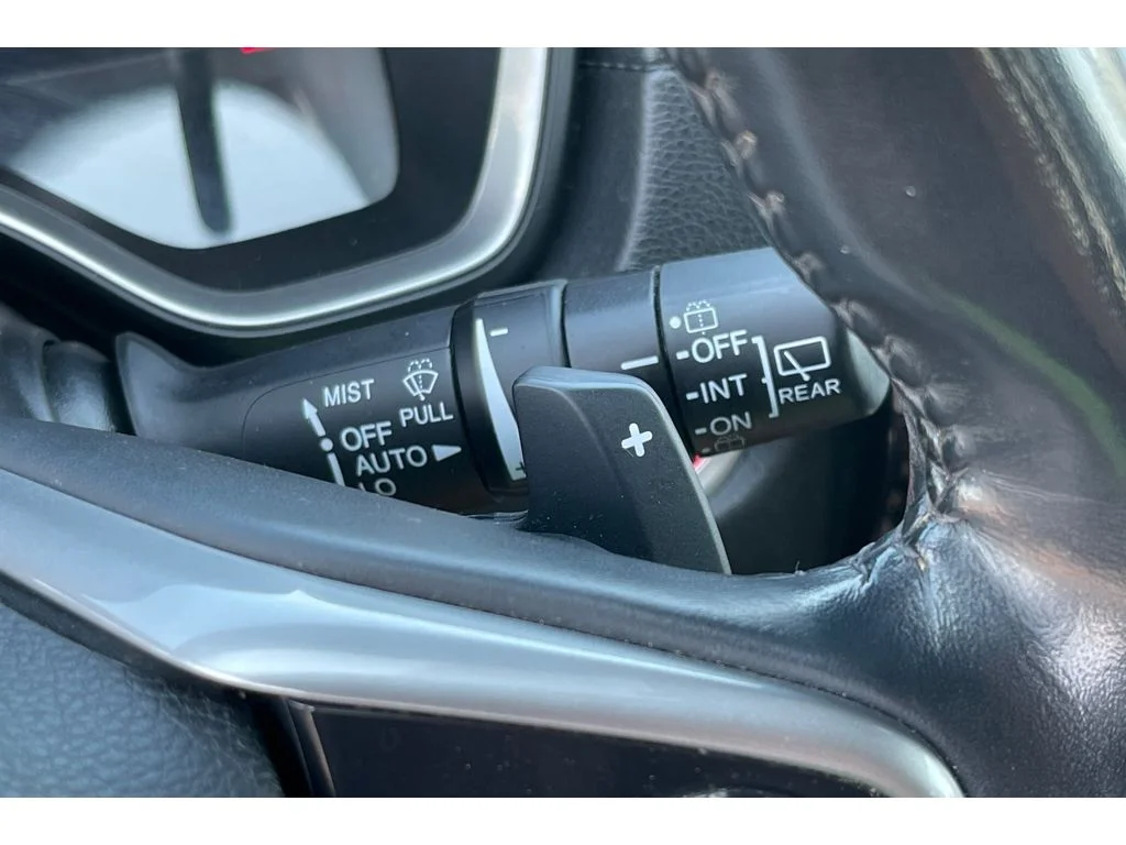 Used 2021 Sonic Gray Pearl Honda Touring image 38