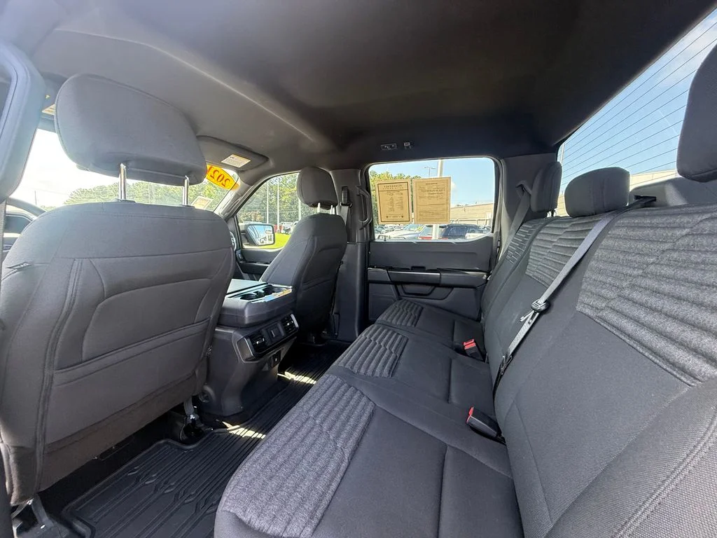Used 2021 Gray Ford XL image 23