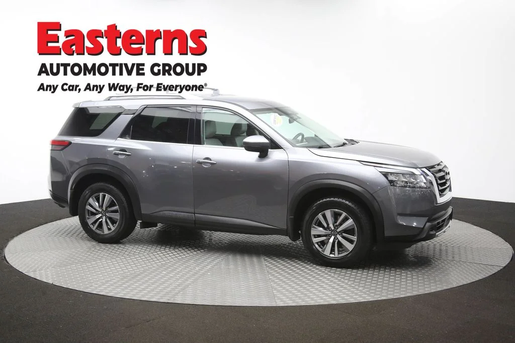 Used 2023 Gray Nissan SL image 47