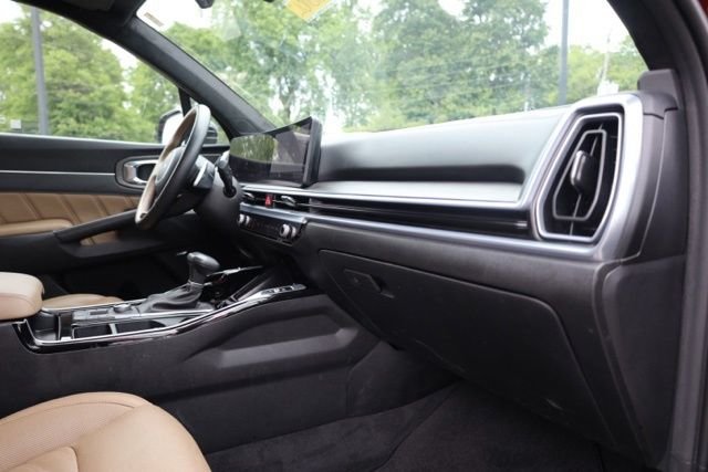Used 2025 Red Kia X-Line SX Prestige image 44