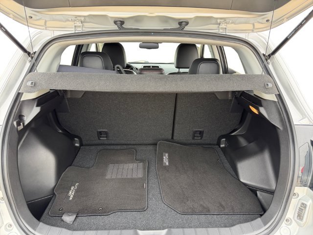 Used 2022  Mitsubishi 2.0 SE image 18