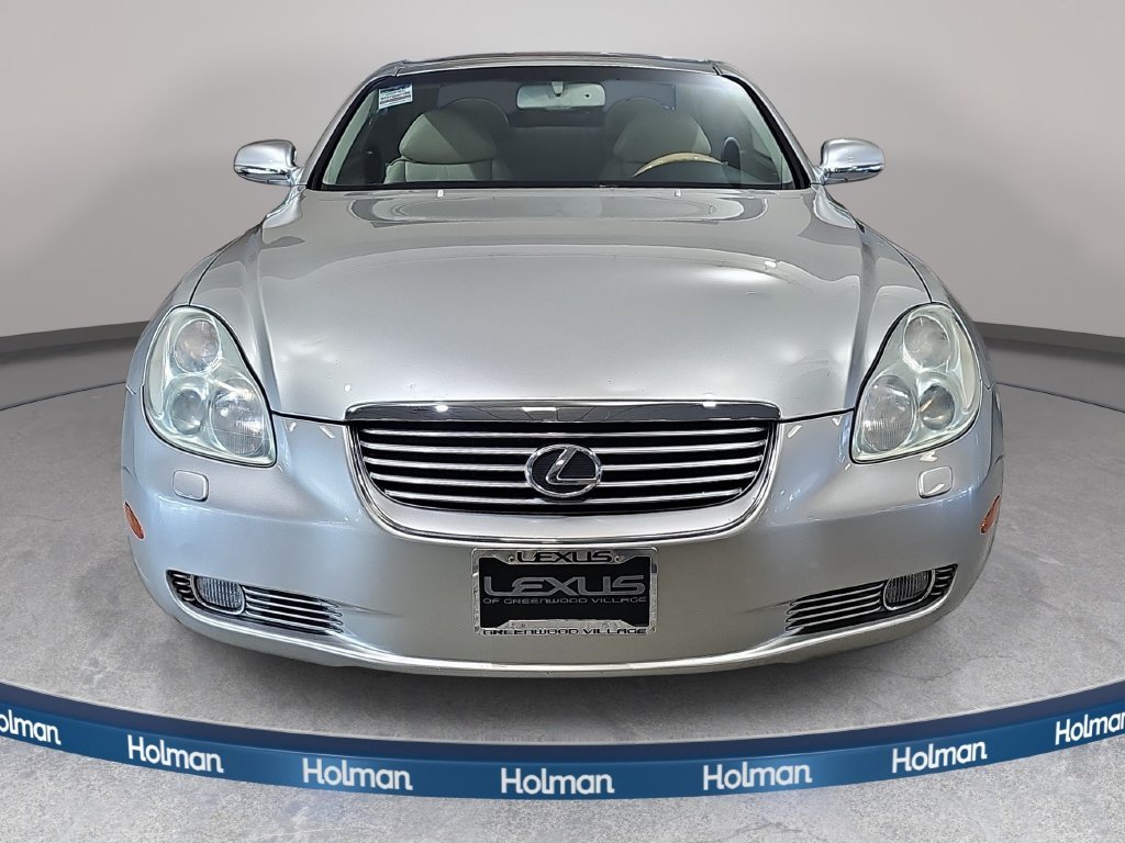 Used 2002 Silver Lexus 430 image 3
