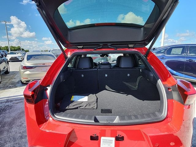 2025 Lexus UX 300h Premium - Photo 24