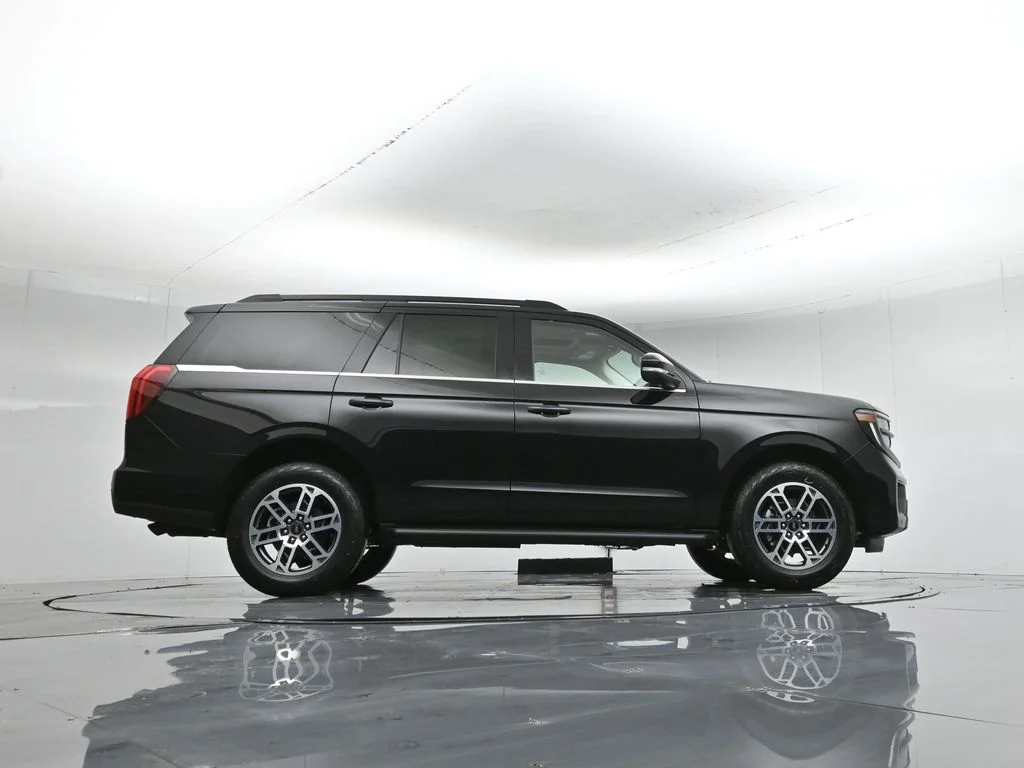 New 2026 Agate Black Metallic Ford Active image 49