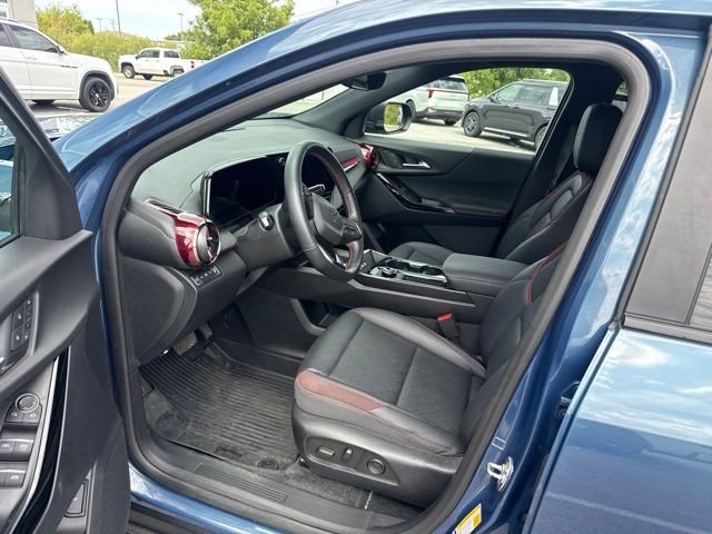 Used 2025 Blue Chevrolet RS image 10