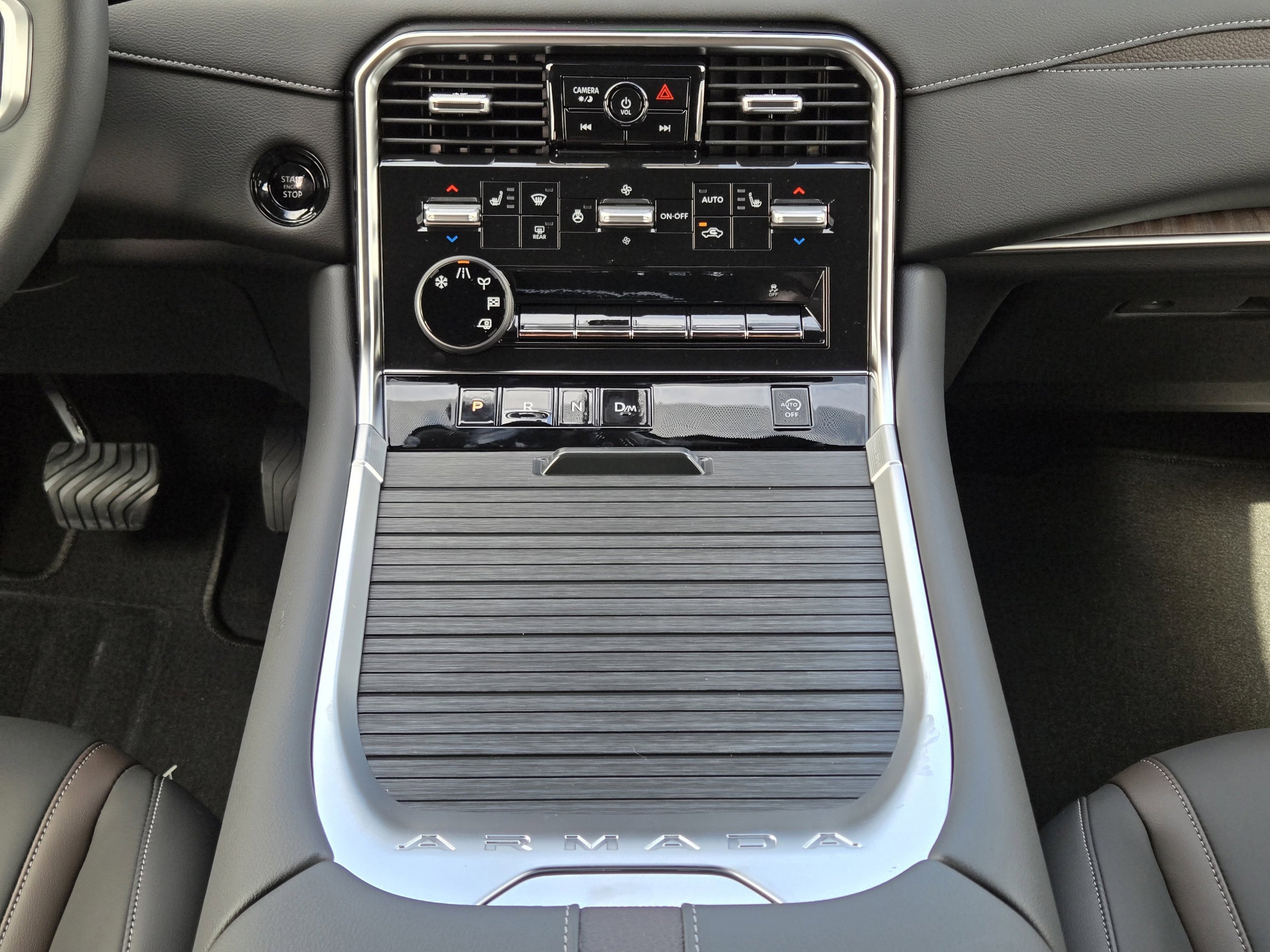 2026 Nissan Armada SL - Photo 18