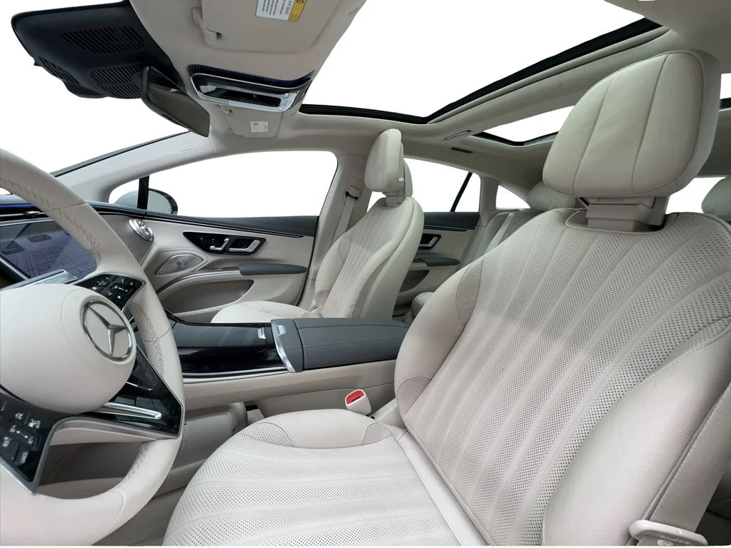 Used 2023 White Mercedes-Benz 450 image 18