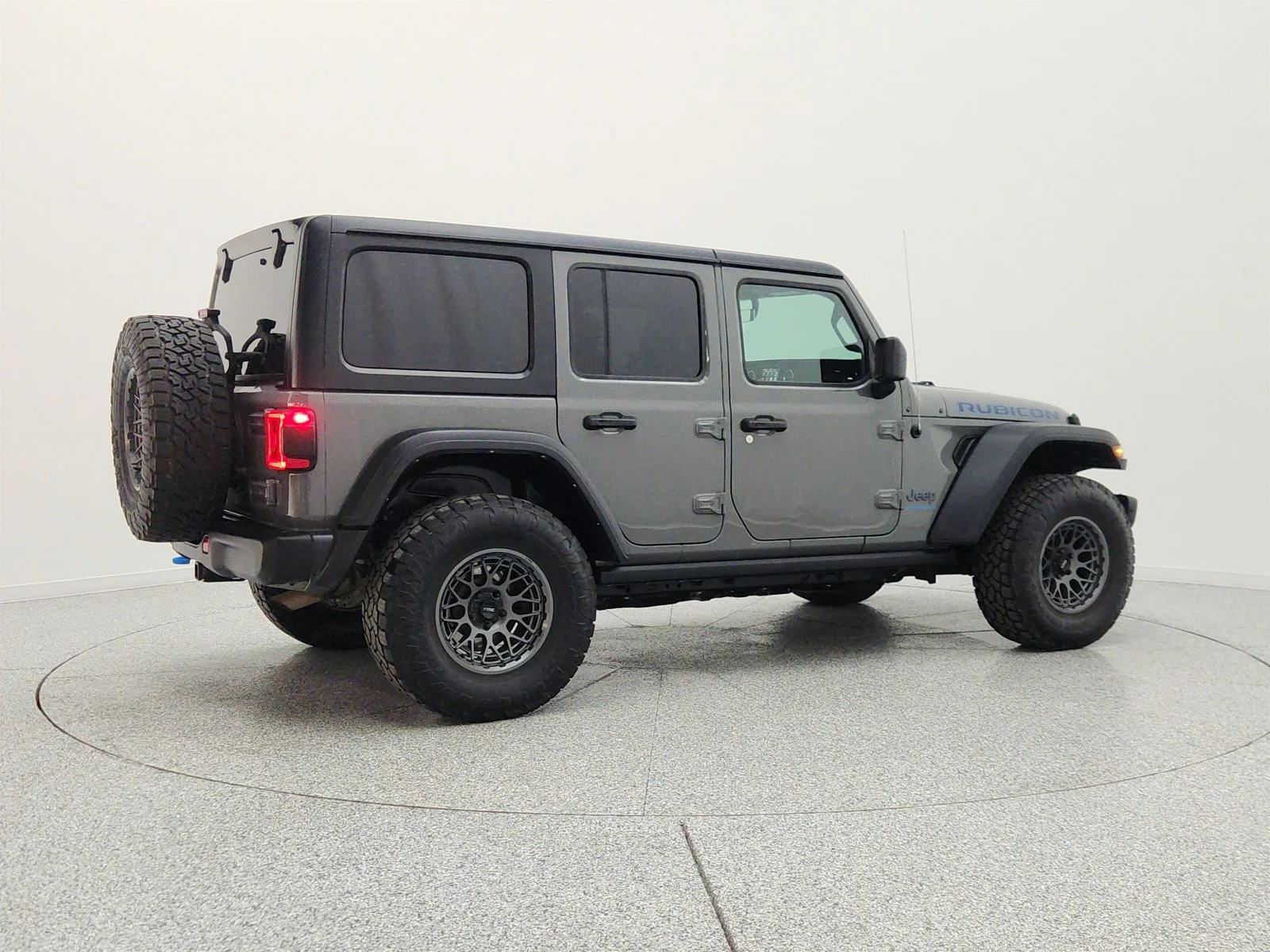 Used 2023 Sting-Gray Clearcoat Jeep Rubicon 4x4 image 5