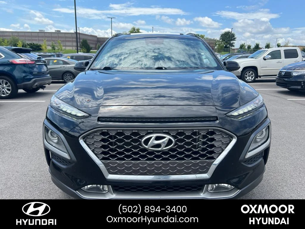 Used 2021 Ultra Black Hyundai Limited image 2
