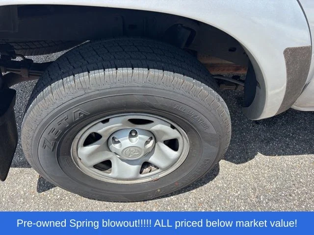Used 2013 Silver Toyota  image 3
