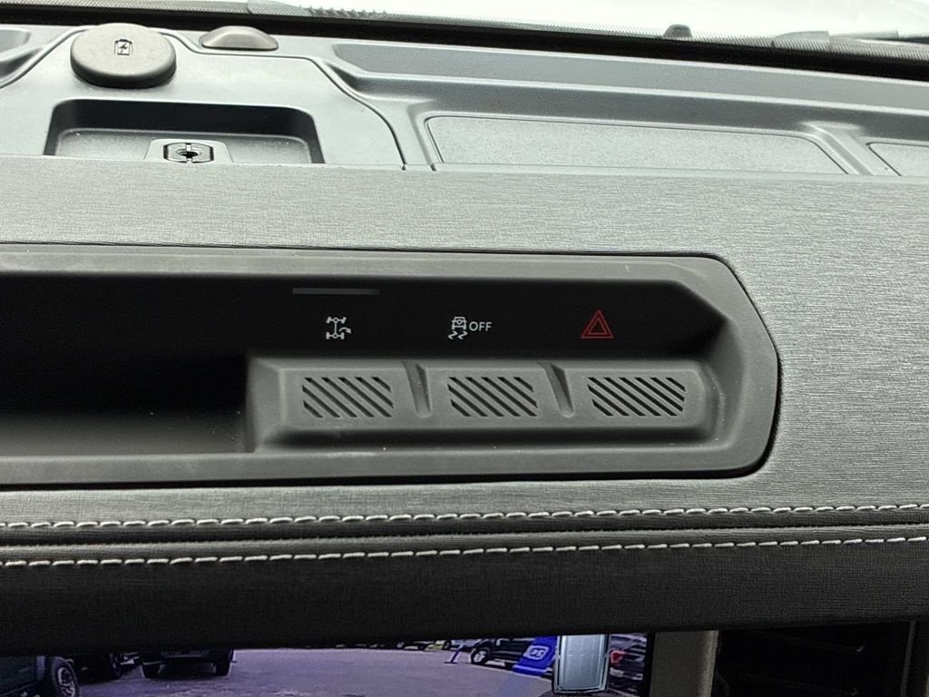 Used 2025 White Ford Outer Banks image 37