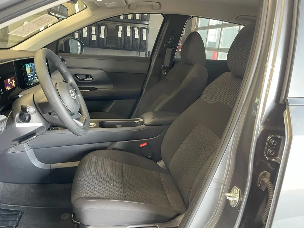 Used 2026 Gray Nissan S image 10