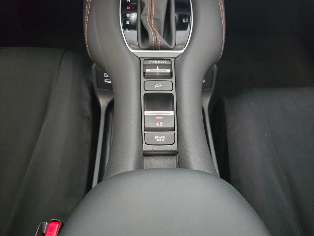 Used 2025  Honda Sport image 14