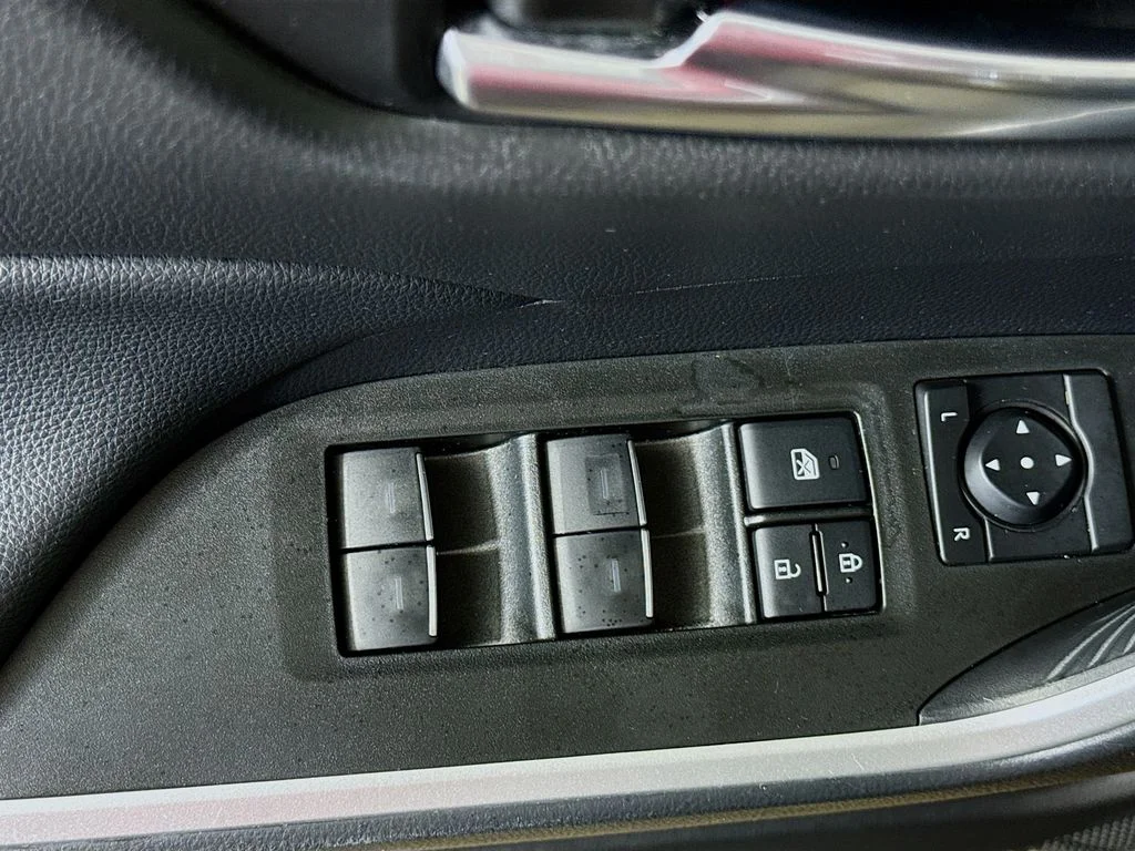 Used 2023 Midnight Black Metallic Toyota Hybrid XLE image 19