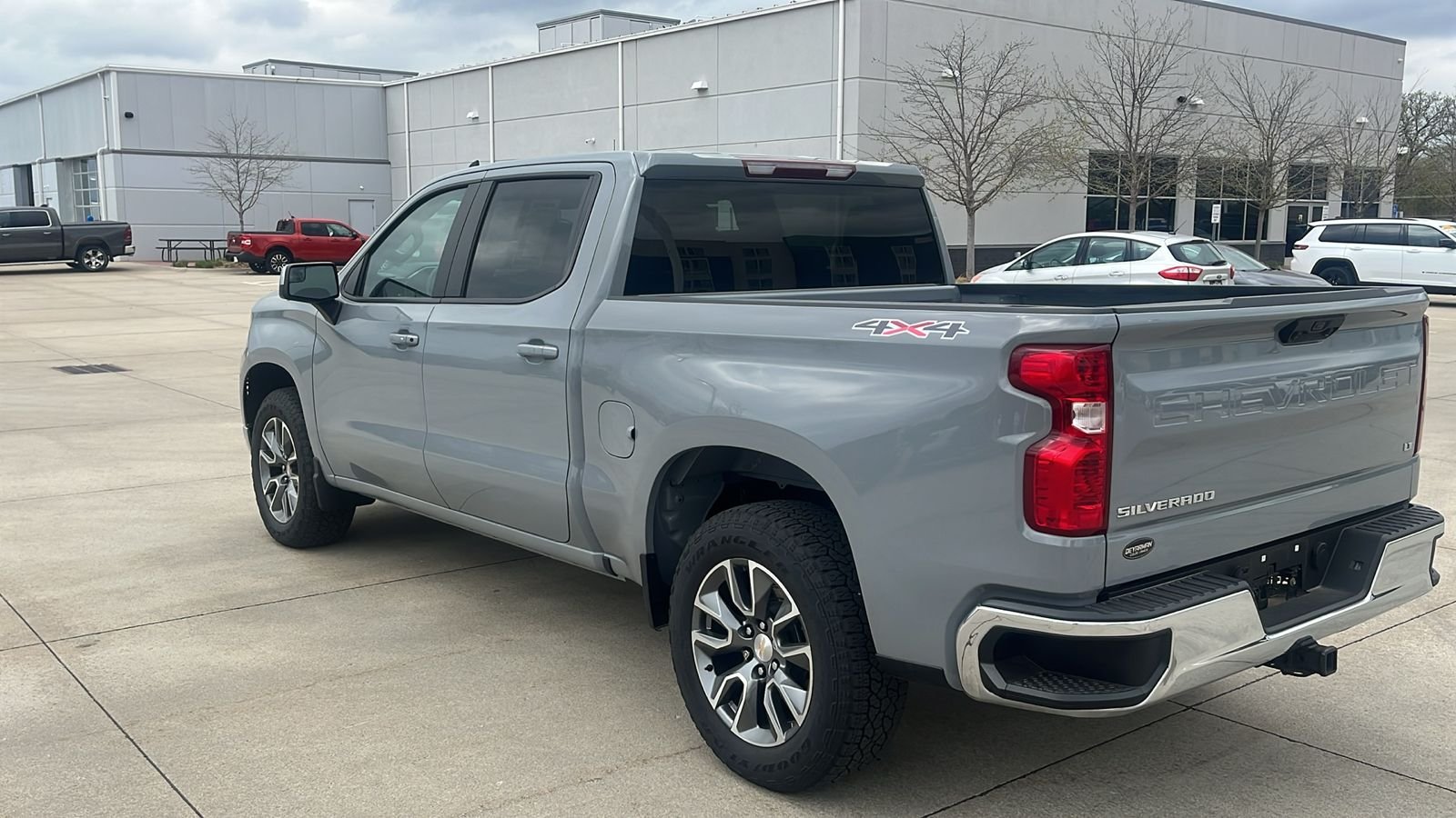 Used 2024 Gray Chevrolet LT image 6