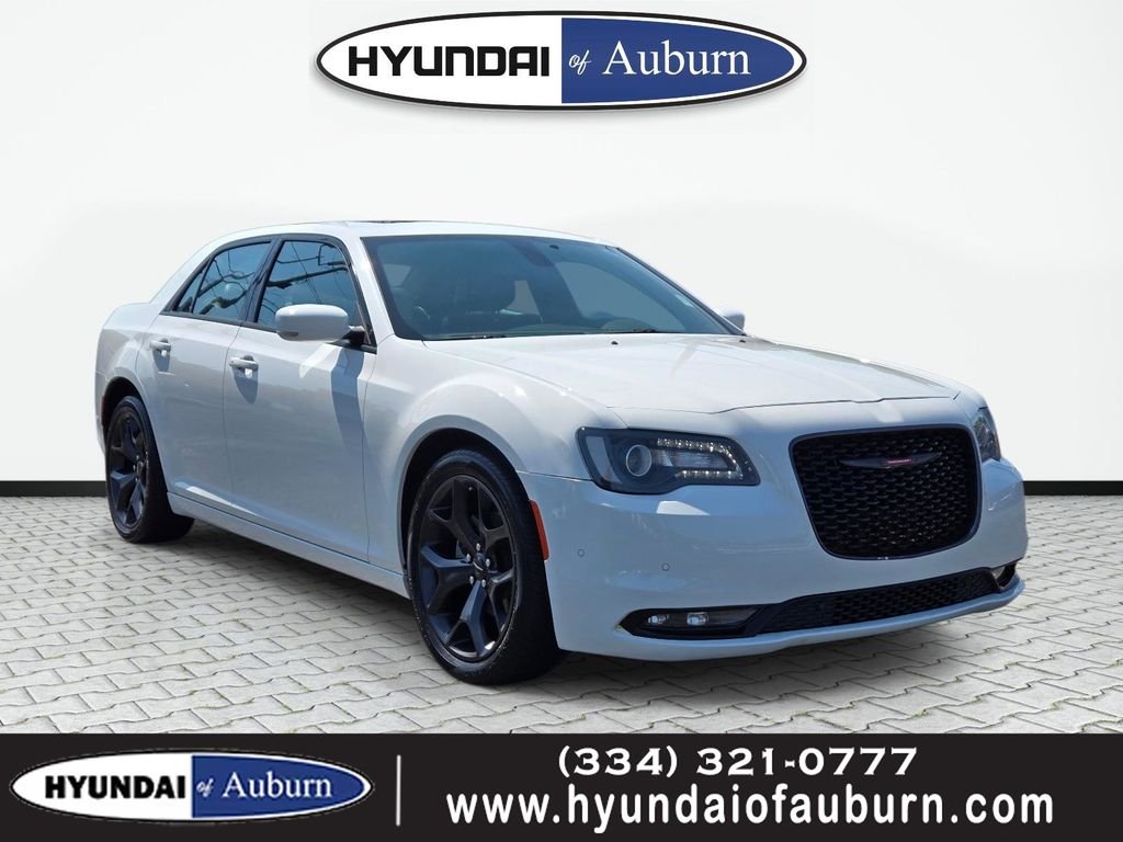 Used 2023 White Chrysler 300S image 1