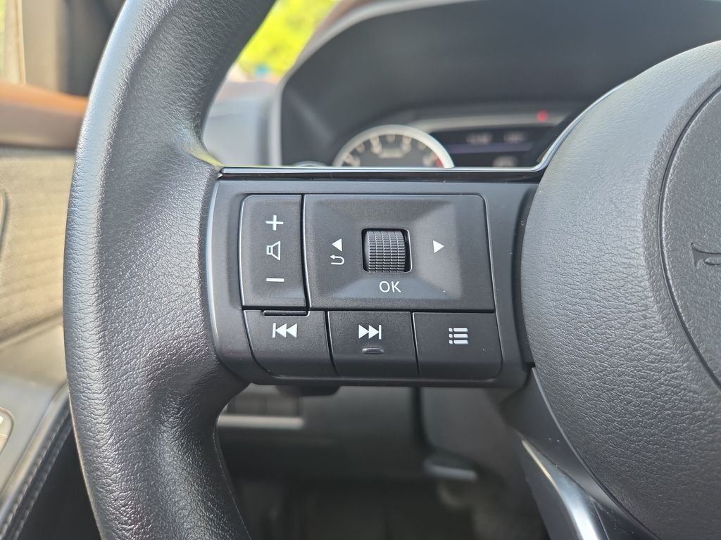 2023 Nissan Rogue SV - Photo 19