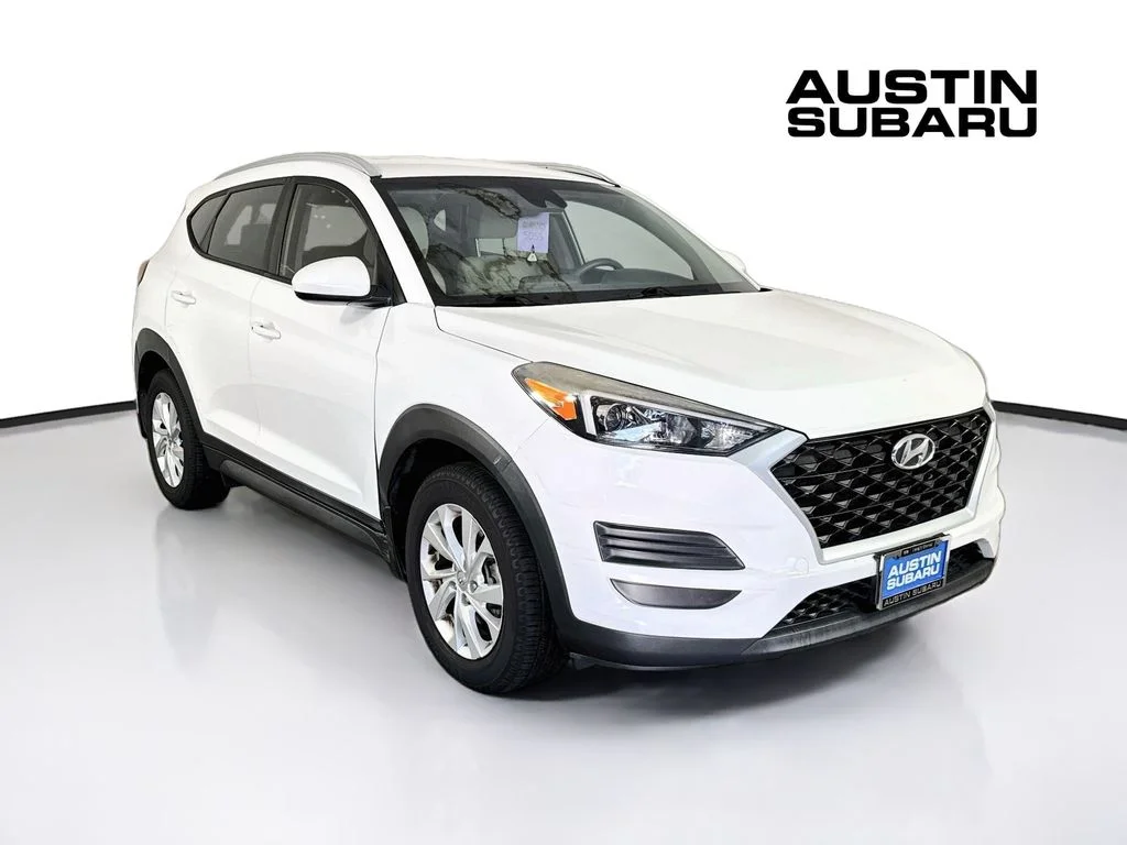 Used 2019 White Hyundai Value image 1