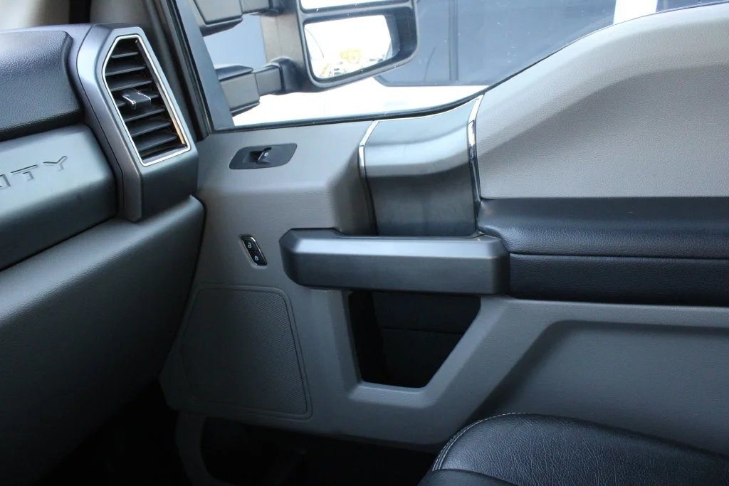 Used 2019 Gray Ford XLT image 19