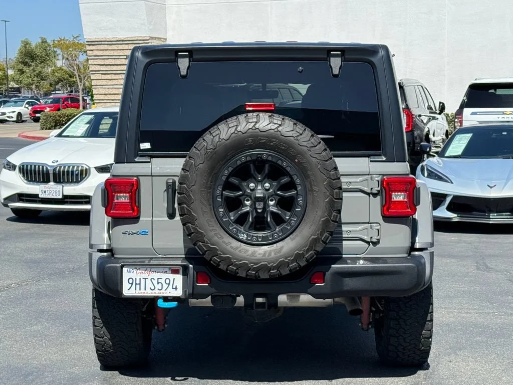 Used 2023 Gray Jeep Rubicon 20th Anniversary image 8