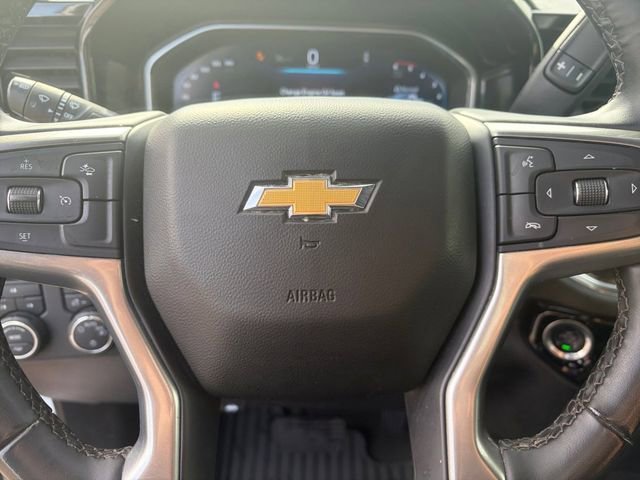 Used 2024 Summit White Chevrolet LT image 7