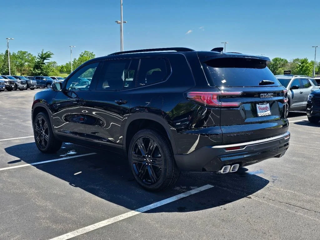 2026 GMC Acadia Elevation - Photo 10