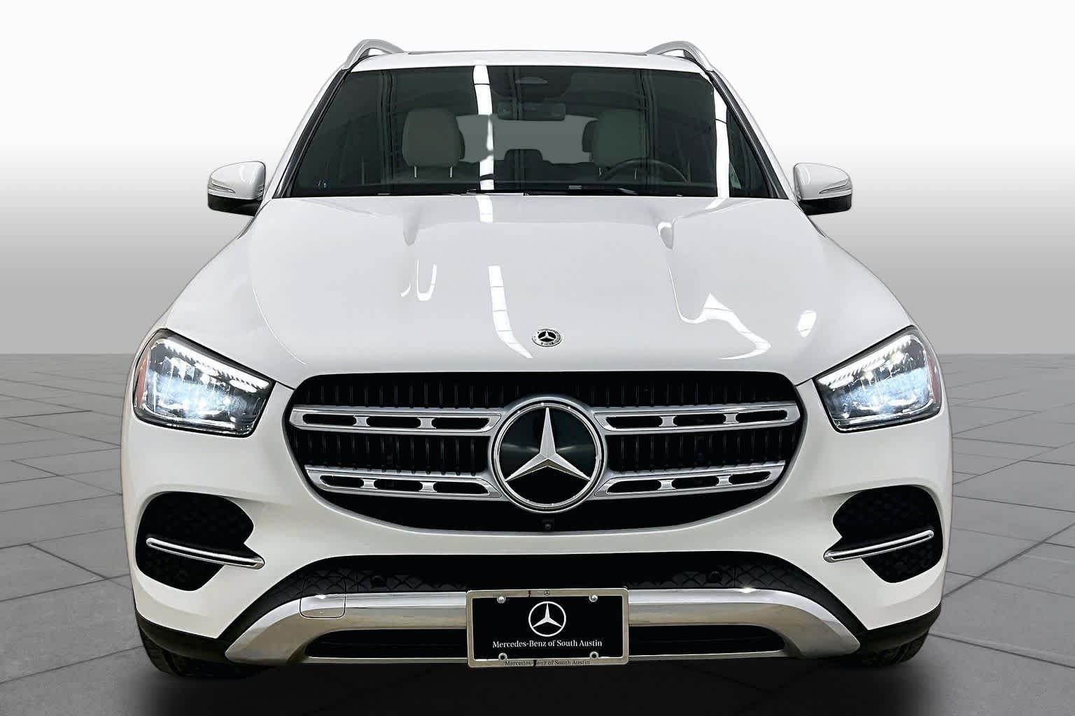 Certified Used 2025 Polar White Mercedes-Benz GLE 350 image 3