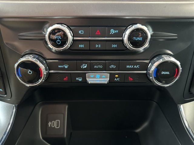 2025 Ford F-150 XLT - Photo 33