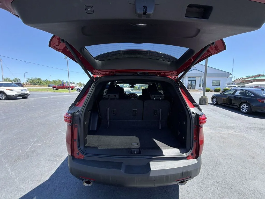 Used 2023 Red Chevrolet LT image 29
