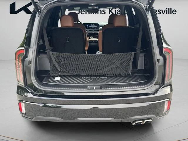 Used 2025 Black Kia EX X-Line image 11