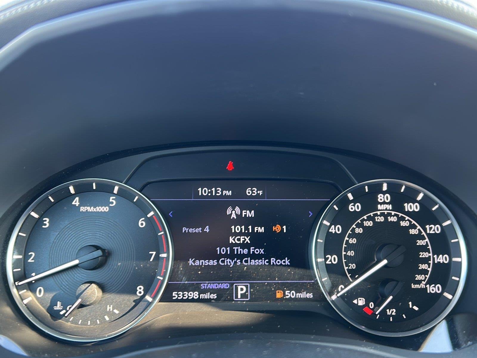 Used 2021  INFINITI LUXE image 9